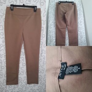 Attyre Stretch Knit Ankle Pants